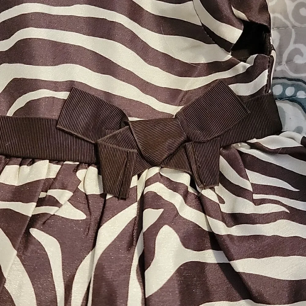 GAP 2-PIECE BROWN AND IVORY ZEBRA PRINT DRESS AND PANTIES, SIZE 3-6 MONTHS - NEW